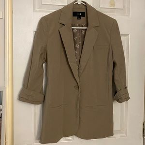 Beige blazer 3/4 length sleeves